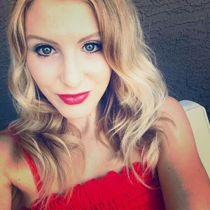 Meet your Posher, Meg